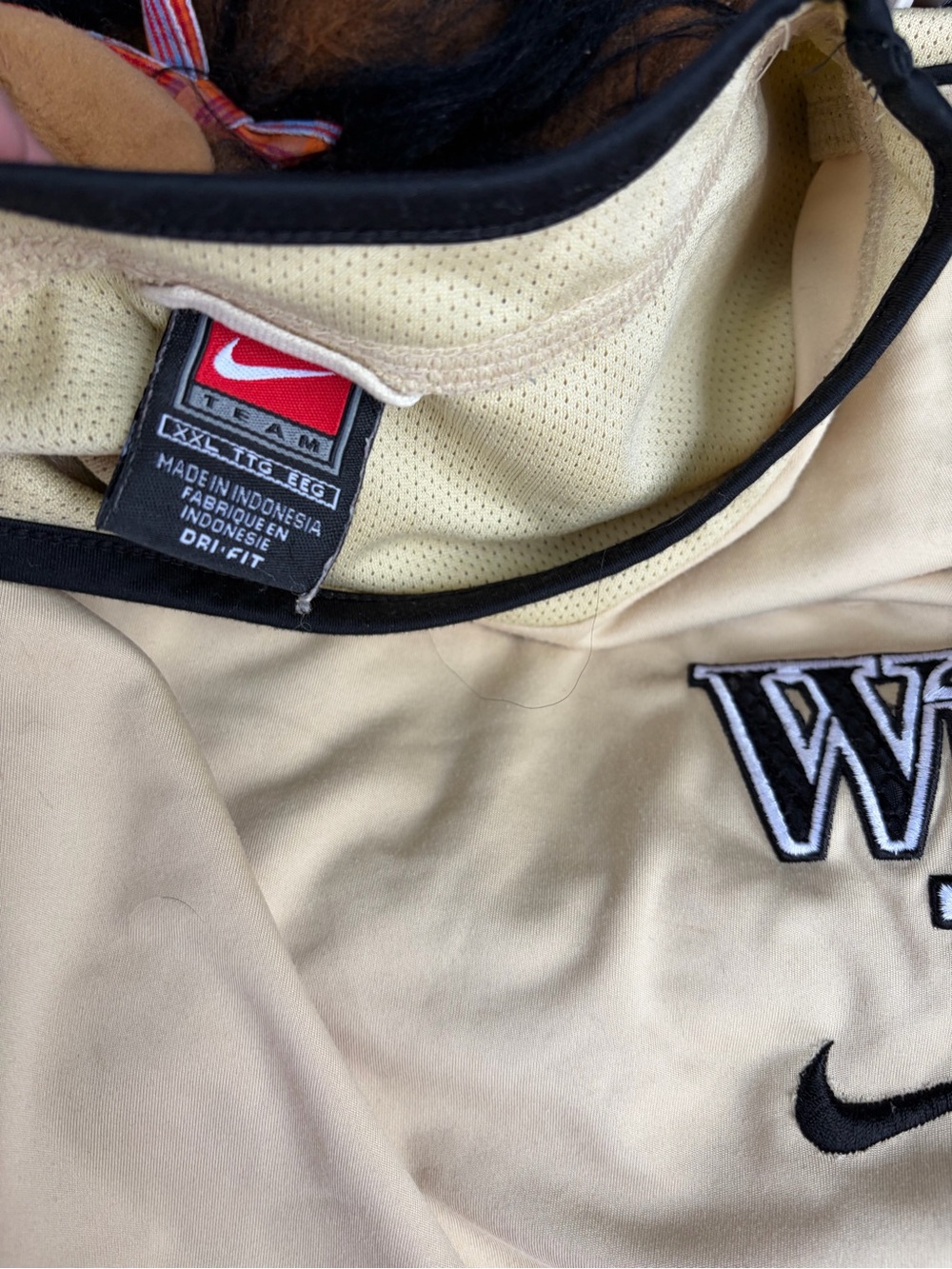 NikeCream and Black long sleeve